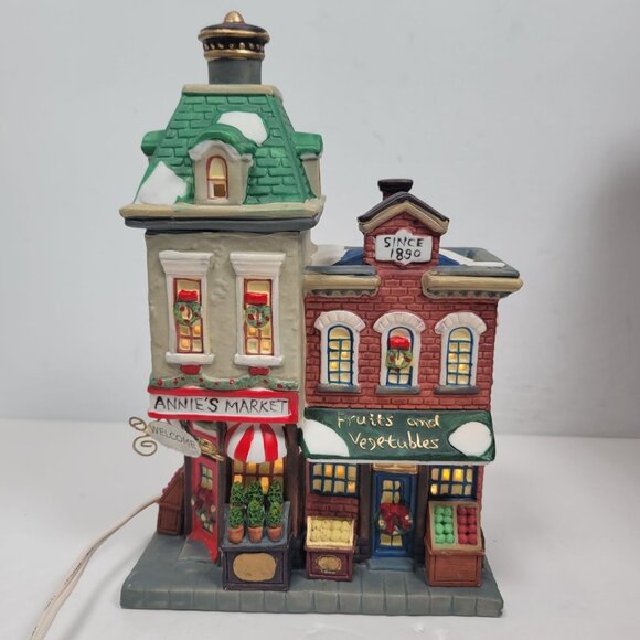 Santa's Workbench Collection Towne Series Village Annie's Market 1999 - Picture 3 of 7